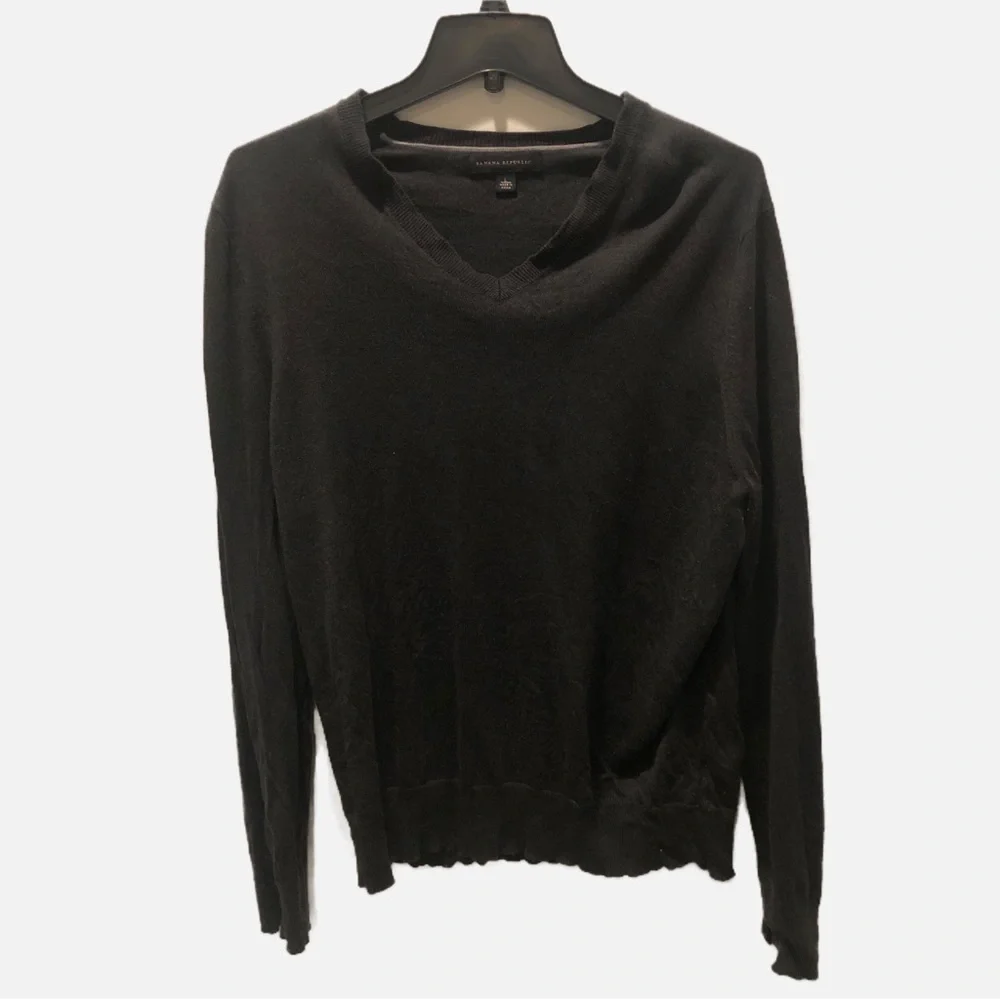 Banana republic pullover black sweater